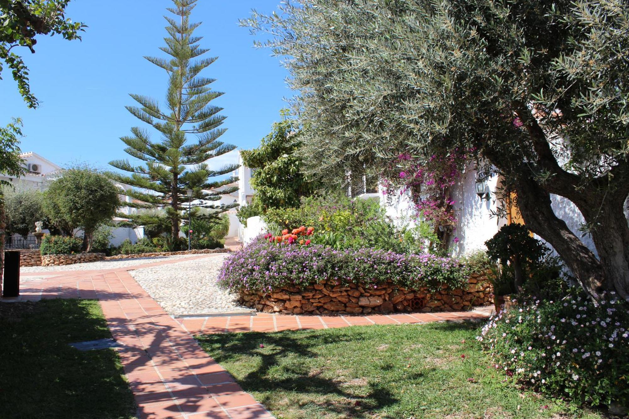 Apartamento Capistrano Village Nerja Zewnętrze zdjęcie